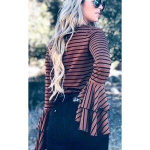 Brown & Black Flutter Sleeve Top